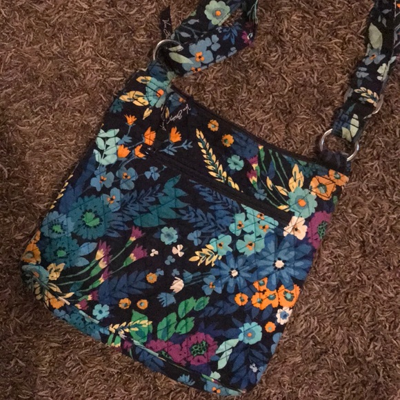 vera bradley cross-body purse - Picture 2 of 3
